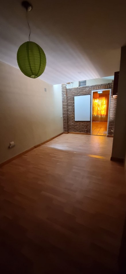 EN VENTA HERMOSA CASA ZONA SANTA LUCIA !