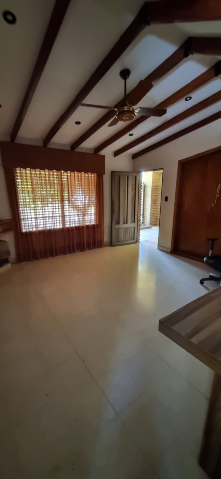 EN VENTA HERMOSA CASA ZONA SANTA LUCIA !