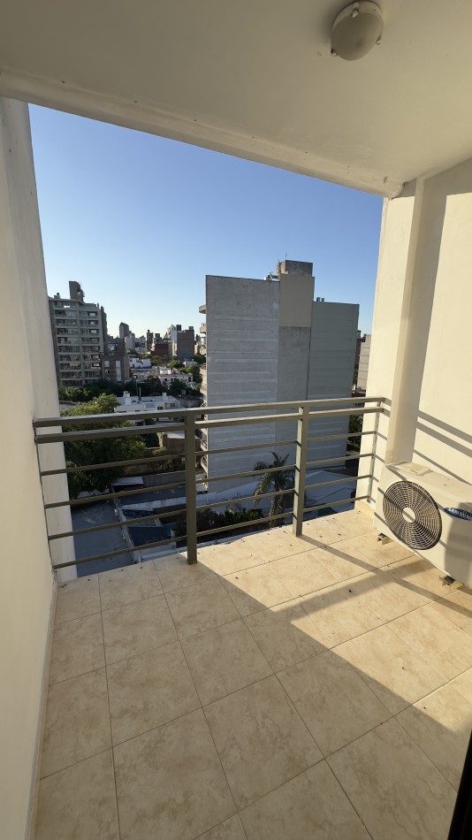 EN VENTA DPTO 1 DORM CON COCHERA / ZONA BOULEVARES !!!