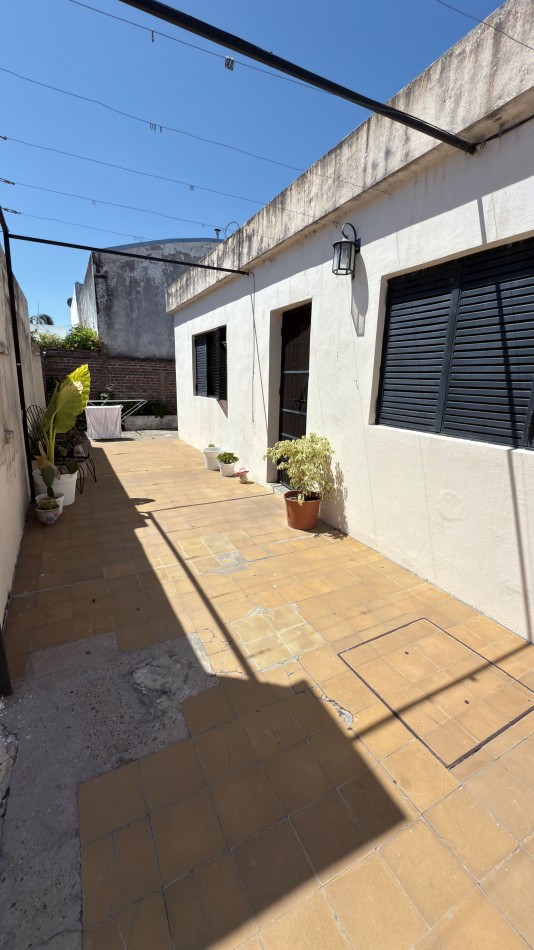 VENTA CASA 3 DORM S/CALLE JUAN M. GUTIERREZ !!! 