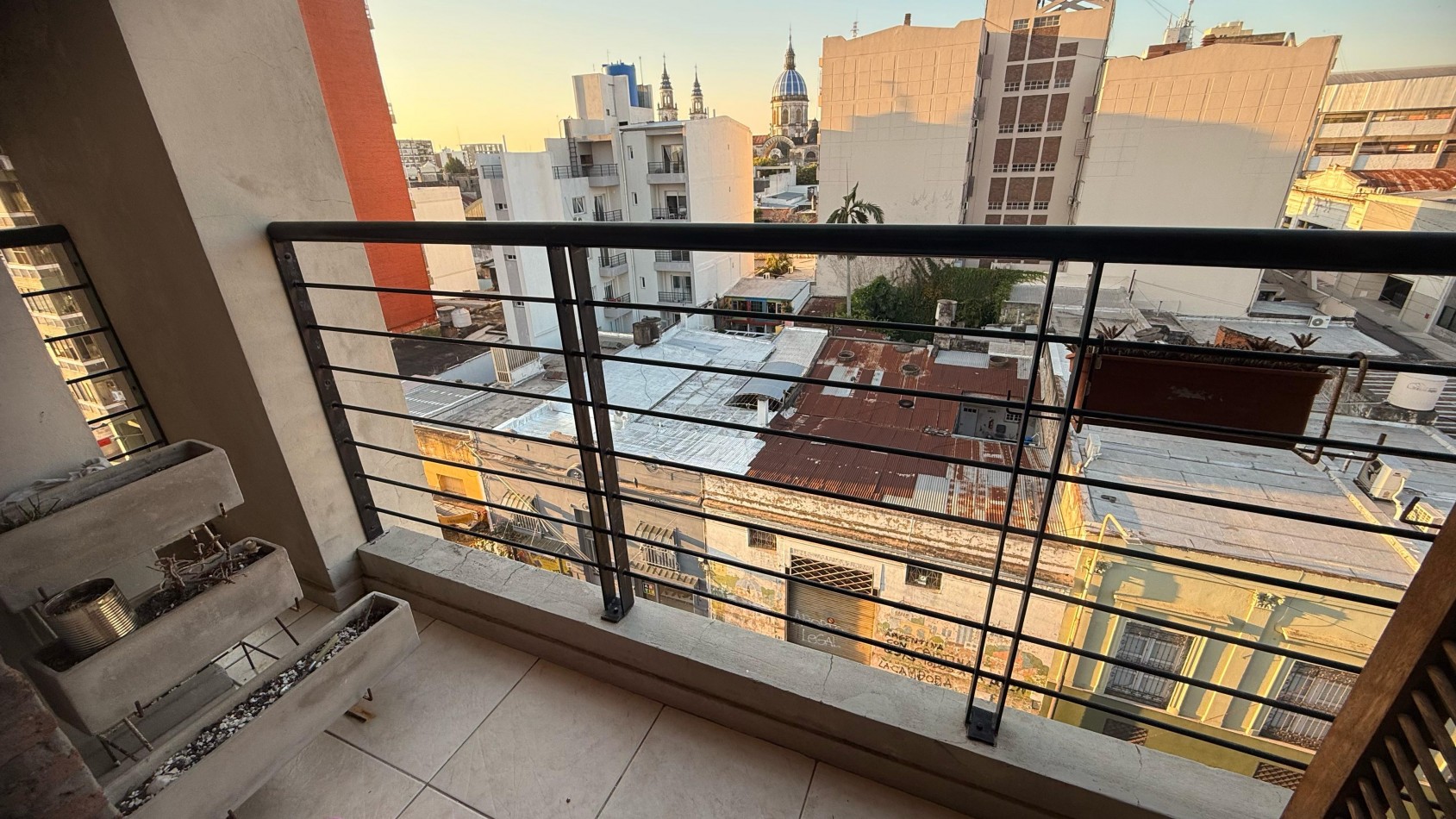 EN VENTA DPTO 1 DORMITORIO - ZONA CENTRO