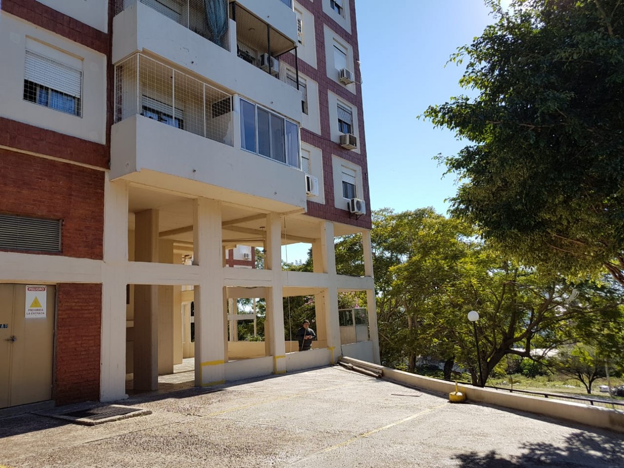 EN VENTA DEPARTAMENTO ZONA PARQUE