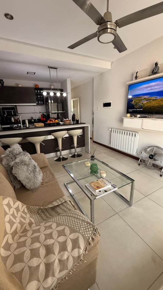 EN VENTA MODERNO DPTO 1 DORMIMTORIO - ZONA CENTRO