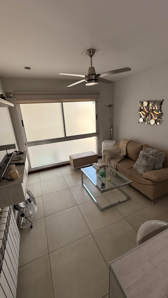 EN VENTA MODERNO DPTO 1 DORMIMTORIO - ZONA CENTRO