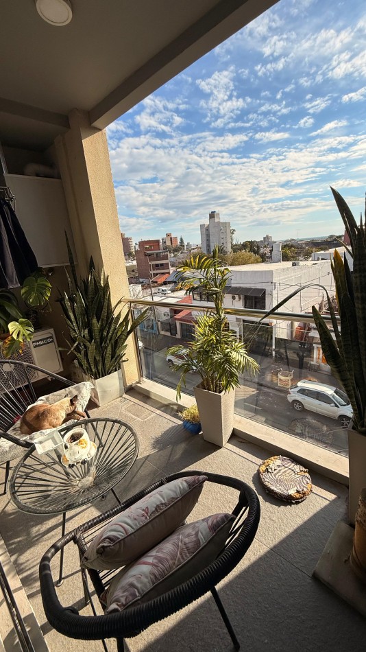 EN VENTA MODERNO DPTO 1 DORMIMTORIO - ZONA CENTRO