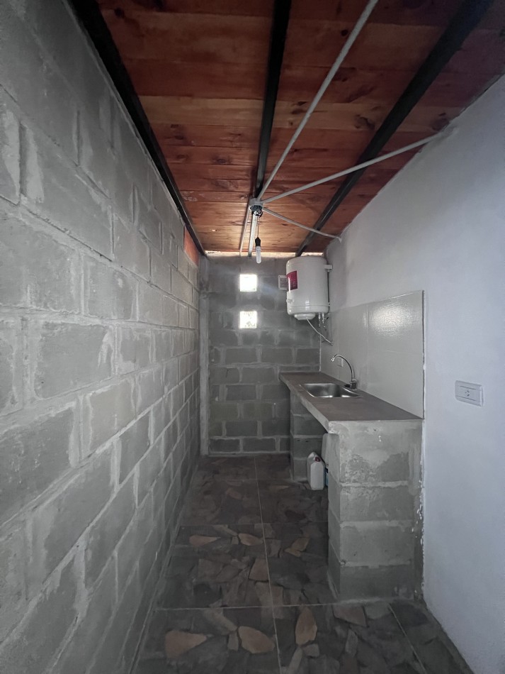 VENTA DE DOS GALPONES ZONA LEBENSOHN