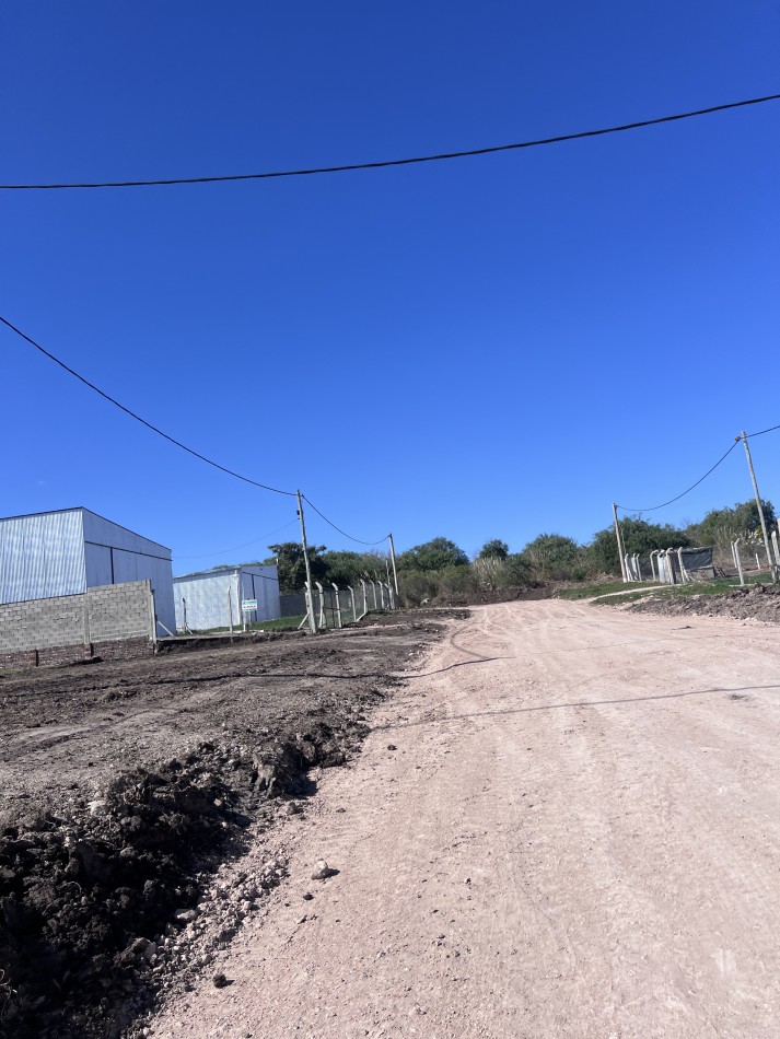 VENTA DE DOS GALPONES ZONA LEBENSOHN