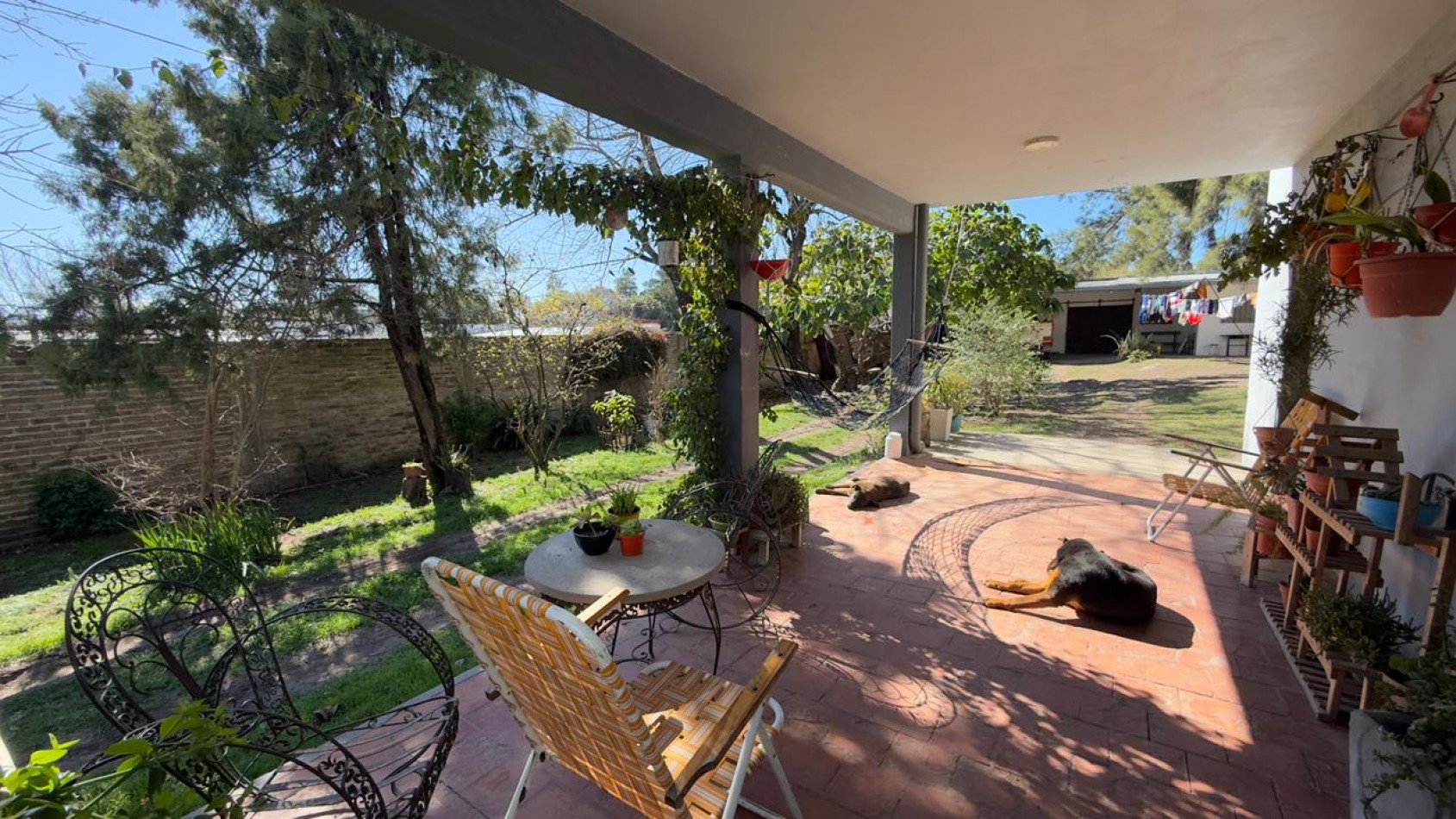 EN VENTA DUPLEX + DEPARTAMENTO - EXCELENTE ZONA ORO VERDE