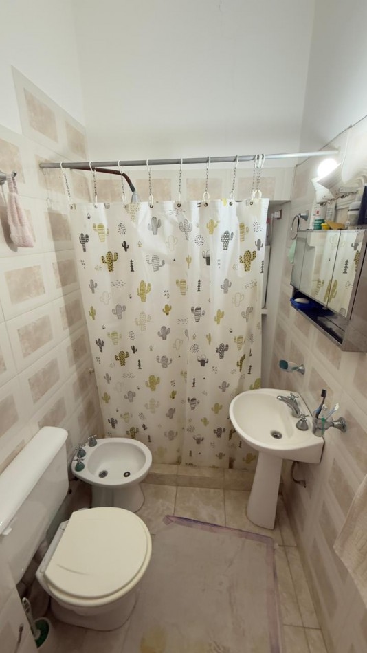 EN VENTA DUPLEX + DEPARTAMENTO - EXCELENTE ZONA ORO VERDE