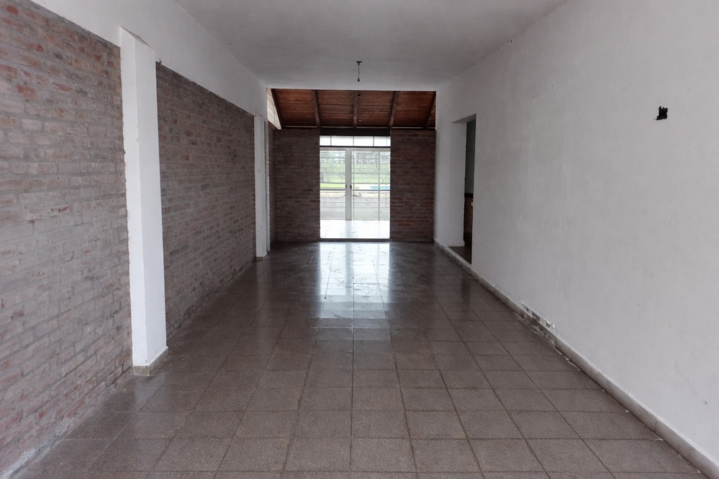 VENTA CASA QUINTA SOBRE JORGE NEWBERY!