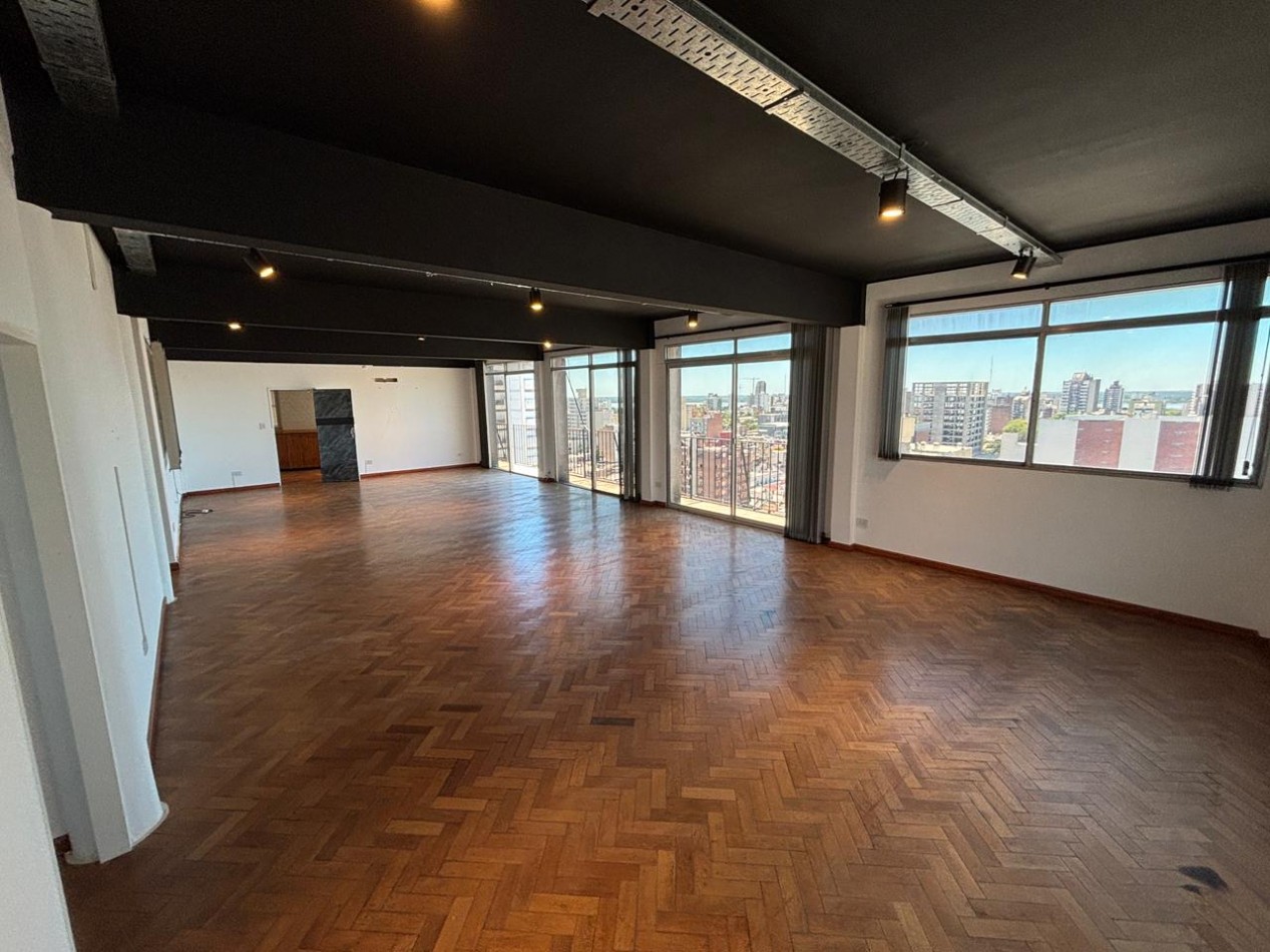 ALQUILER PISO DE OFICINAS CON VISTA AL RIO! 