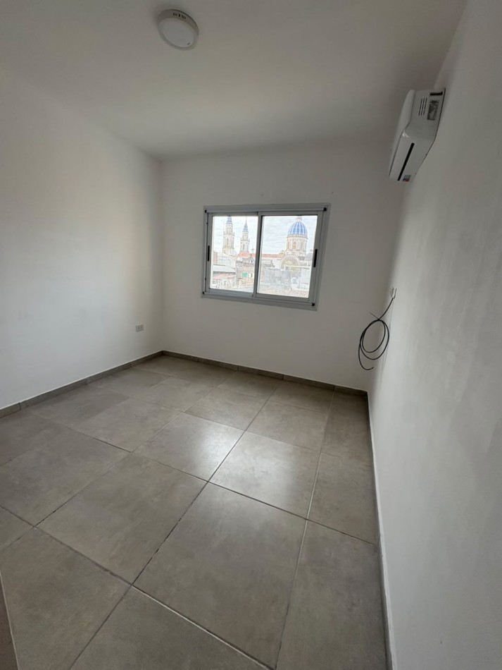 EN VENTA DPTO 1 DORMITORIO - ZONA CENTRO