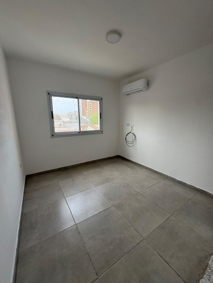 EN VENTA DPTO 1 DORMITORIO - ZONA CENTRO