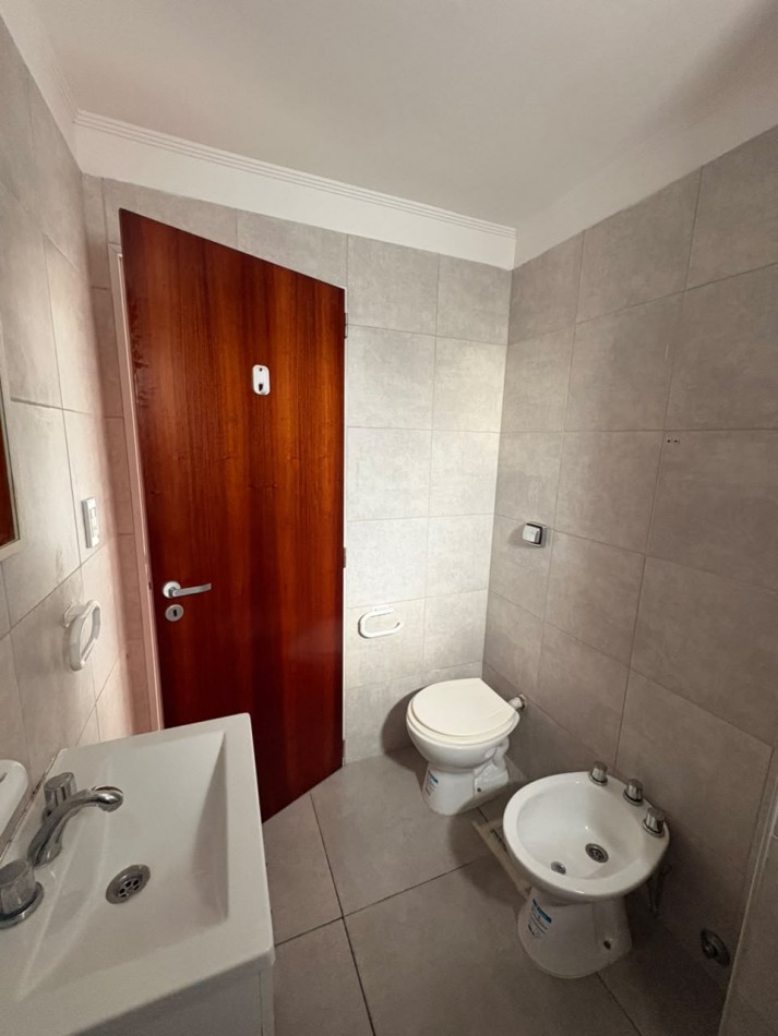 EN VENTA DPTO 1 DORMITORIO - ZONA CENTRO