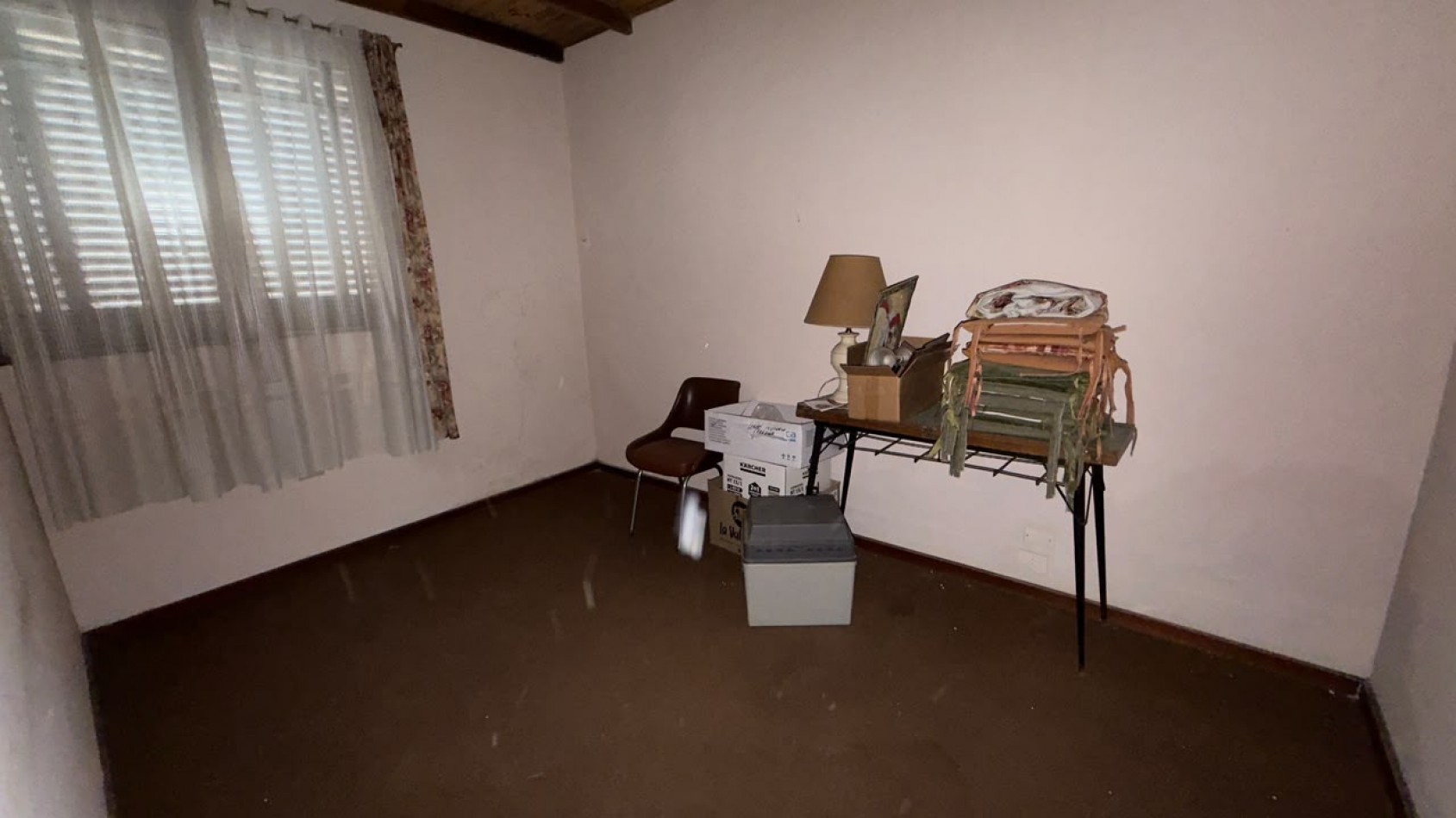 EN VENTA IMPORTANTE PROPIEDAD A REFACCIONAR - EXCELENTE UBICACION Y GRAN POTENCIAL
