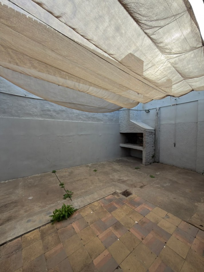 EN VENTA HERMOSA CASA - EXCELENTE ZONA
