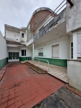 VENTA CASA A REFACCIONAR SOBRE CALLE ALEM !!! 