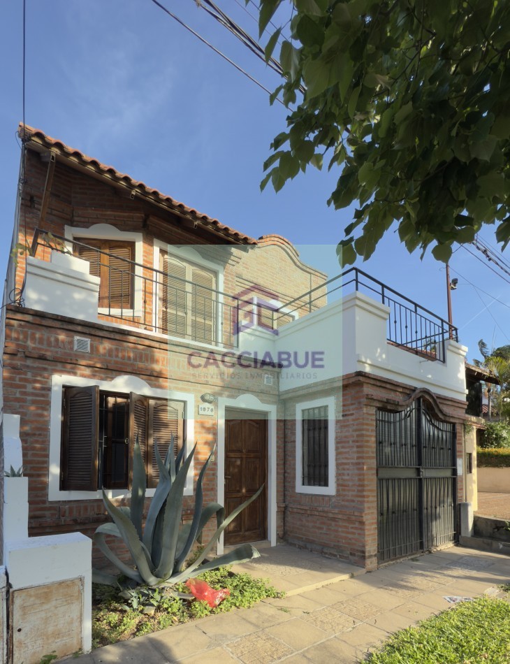 EN VENTA DUPLEX ZONA BLAS PARERA 