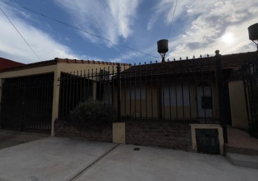 CASA DE 3 DORM - B° JARDINES DEL SUR - LISTA PARA MUDARTE !!!