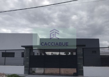 EN VENTA HERMOSA CASA QUINTA A ESTRENAR ! 